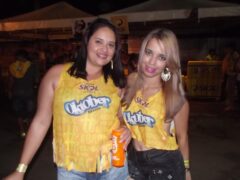 Oktober 10 Anos